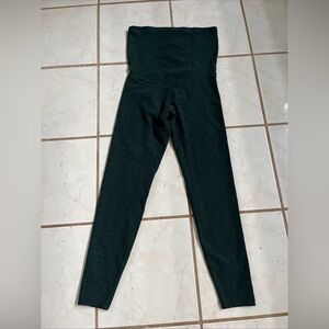 BEYOND YOGA NEW! Hunter Green BEYOND THE BUMP High Rise Maternity Leggings Sz S